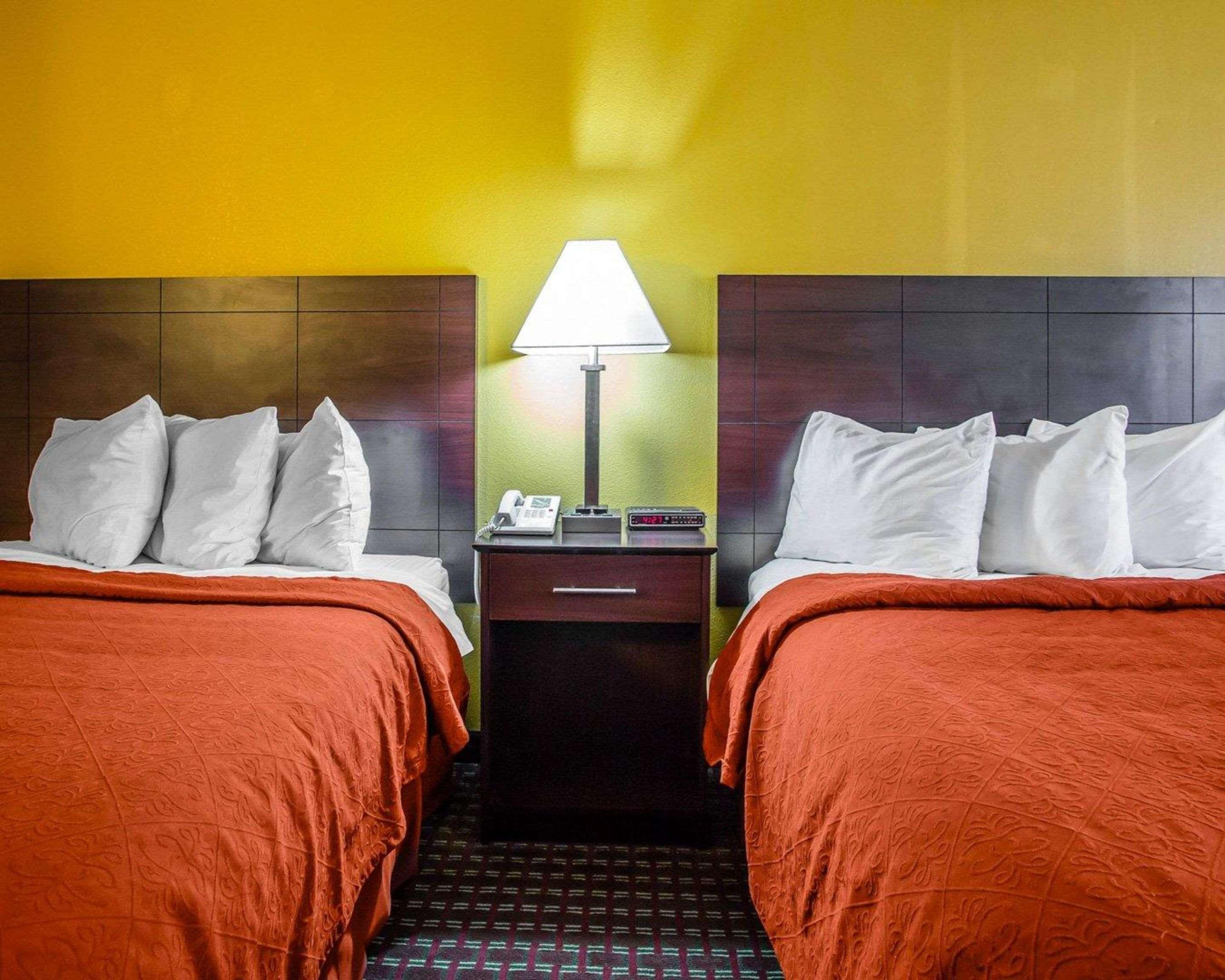 Quality Inn Central Wisconsin Airport Mosinee Экстерьер фото