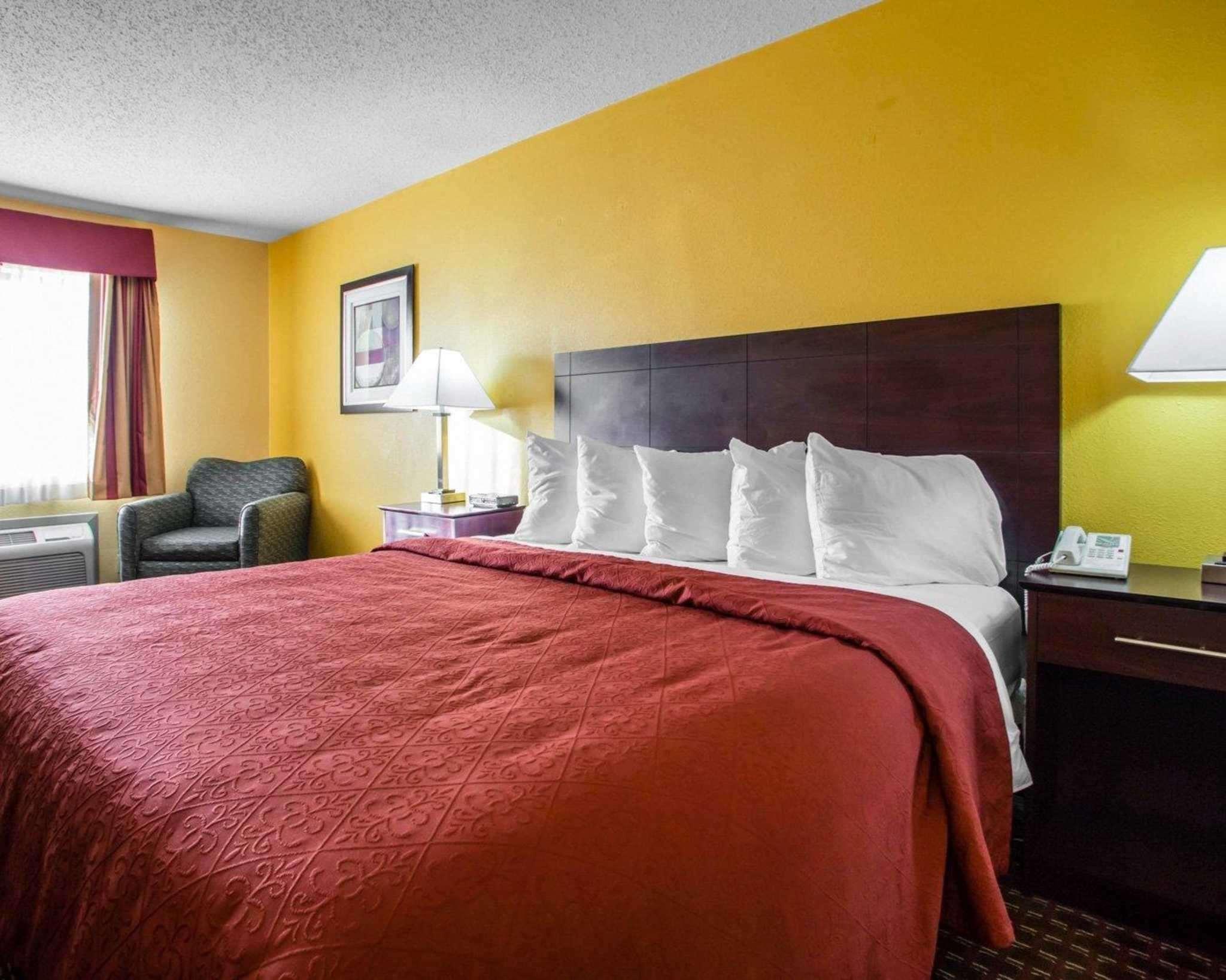 Quality Inn Central Wisconsin Airport Mosinee Экстерьер фото