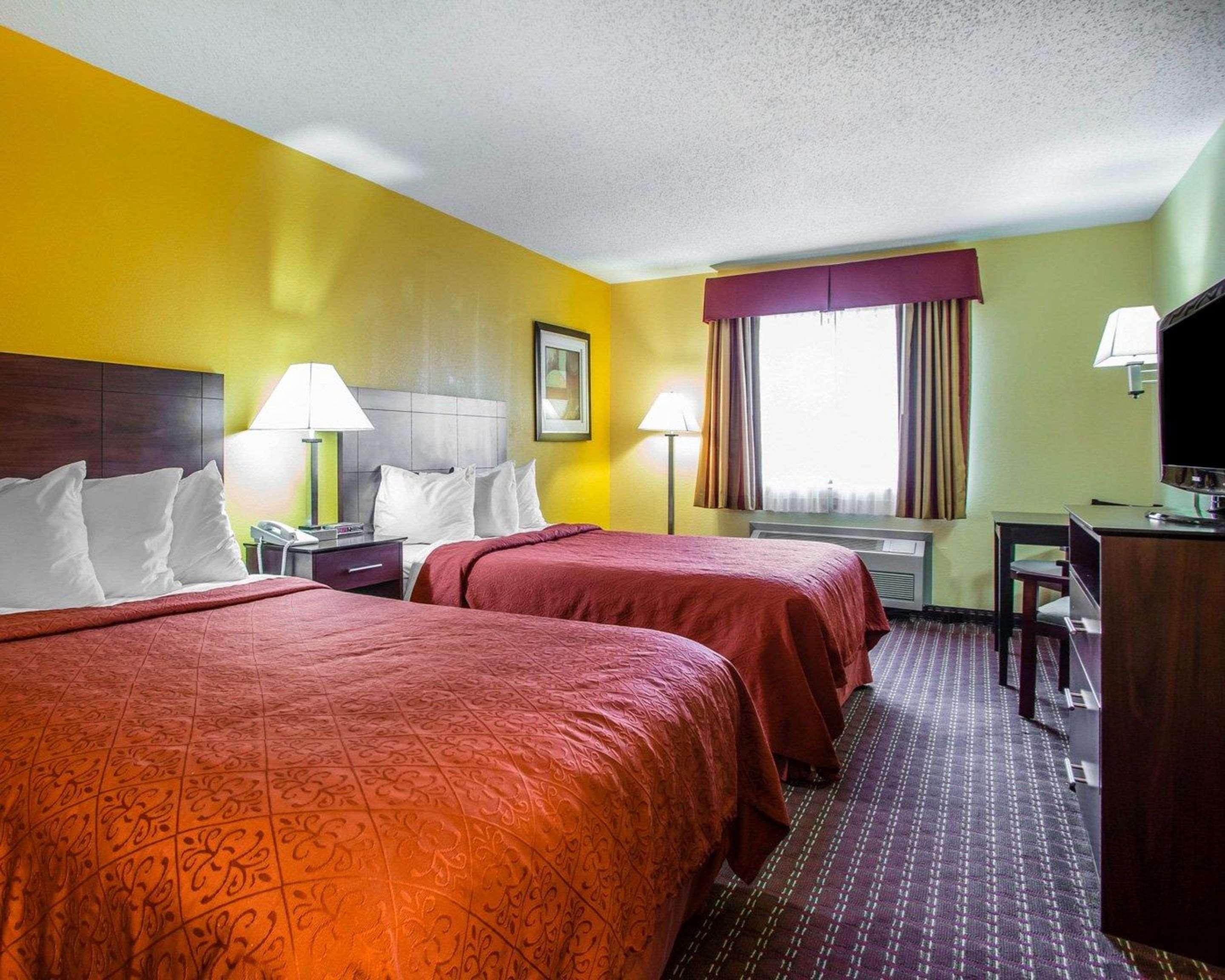 Quality Inn Central Wisconsin Airport Mosinee Экстерьер фото